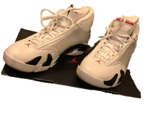 【0022】Supreme×Jordan スニーカー