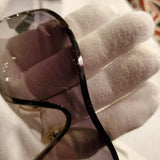 【0068】CHANEL　サングラス