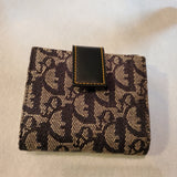 【0079】Dior　財布