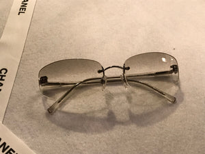 【0071】CHANEL　アイウェア